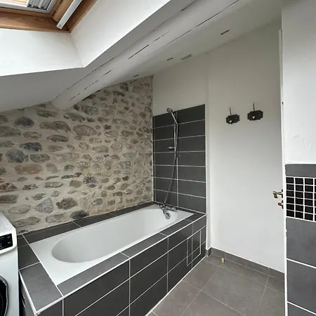 Holiday home Mazet De Jade Vallon-Pont-d'Arc